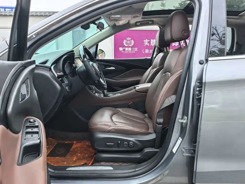 Buick Envision Plus — фото 8