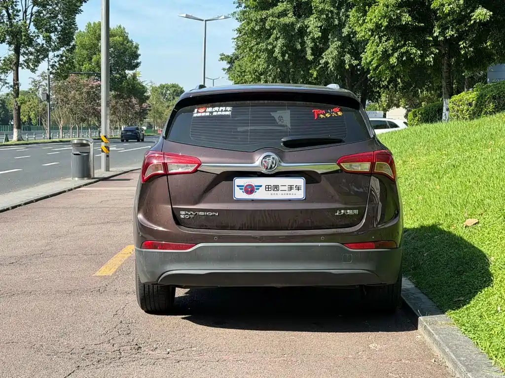 Buick Envision Plus — фото 5