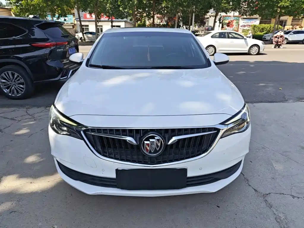 Buick Excelle — фото 3