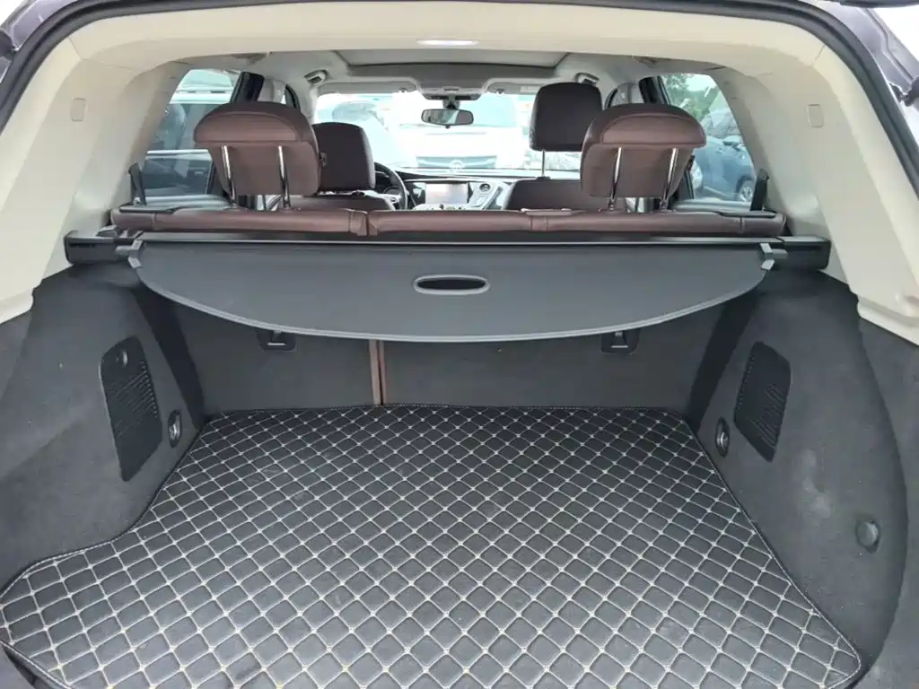 Buick Envision Plus — фото 19