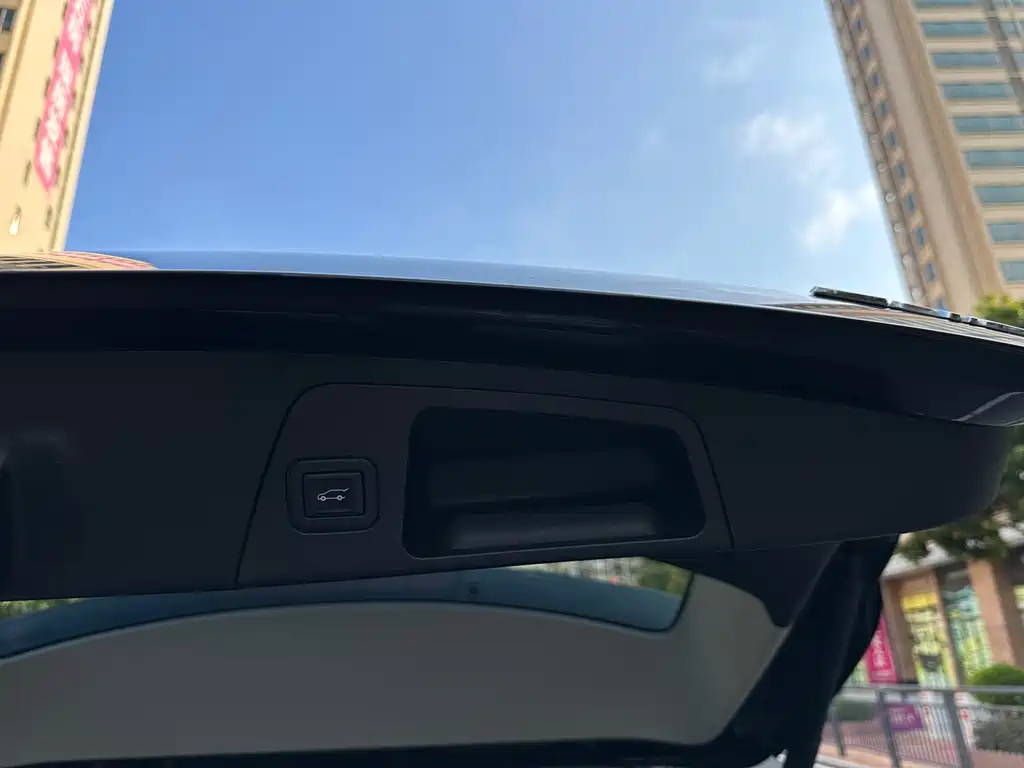 Buick Envision Plus — фото 9