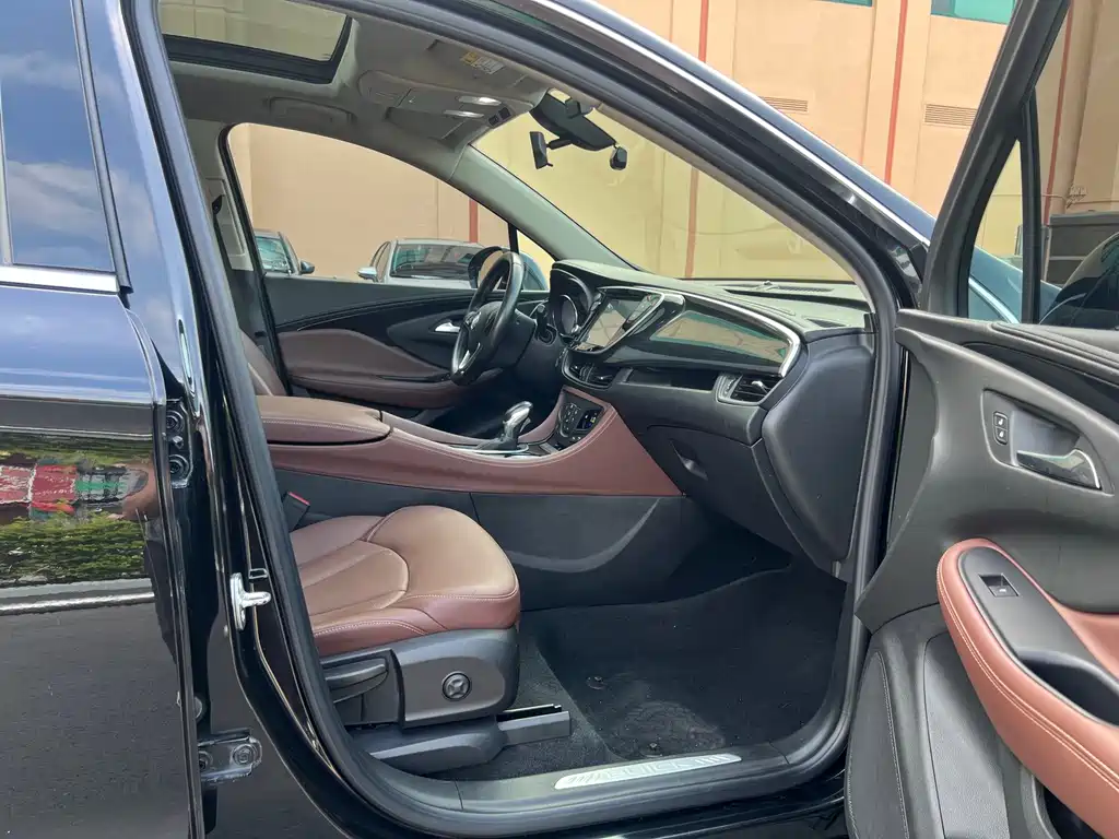 Buick Envision Plus — фото 13