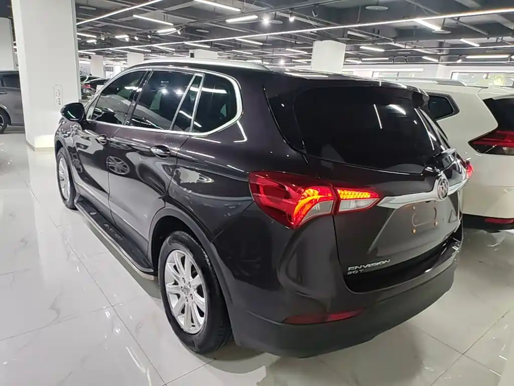 Buick Envision Plus — фото 5