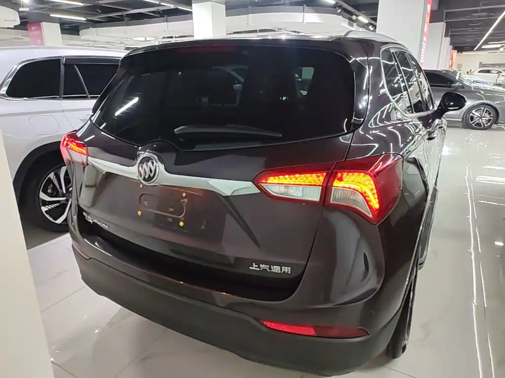 Buick Envision Plus — фото 6