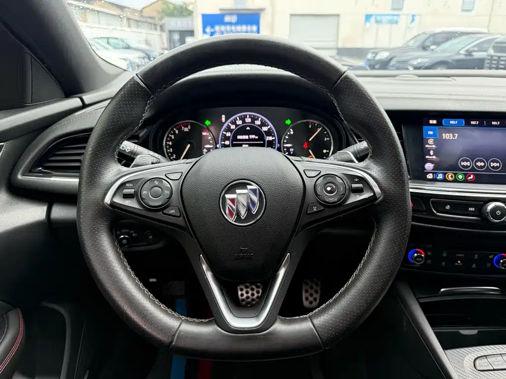 Buick Regal — фото 5