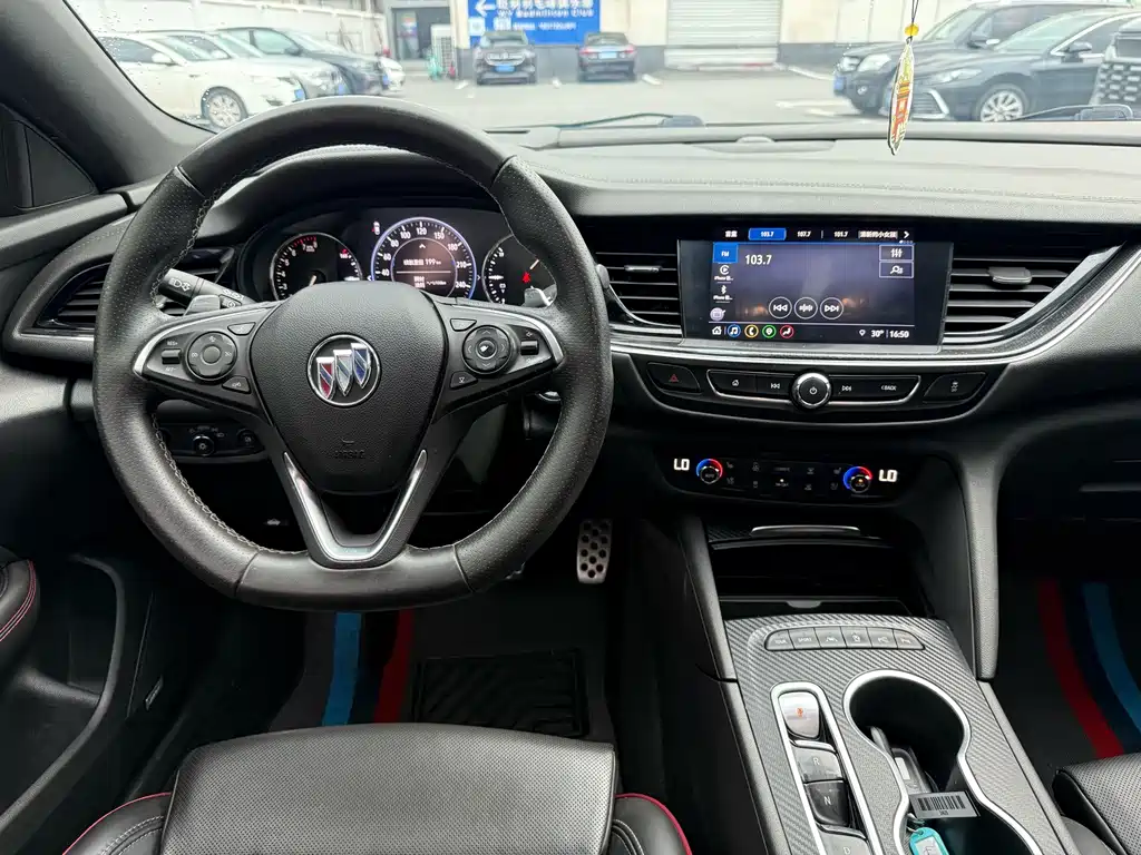Buick Regal — фото 6
