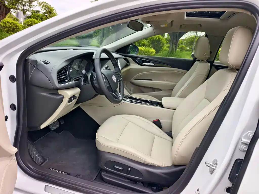 Buick Regal — фото 4