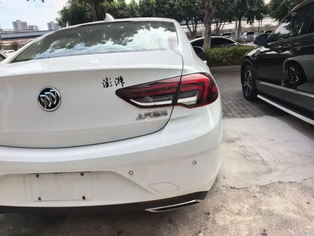 Buick Regal — фото 8