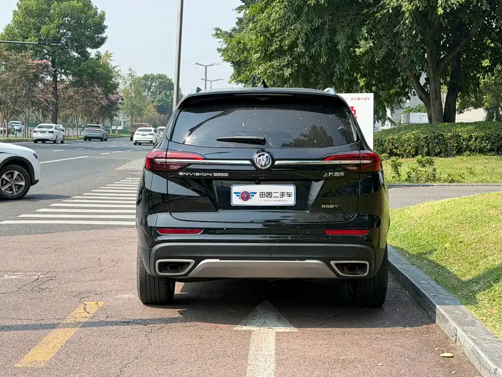 Buick Envision Plus — фото 5