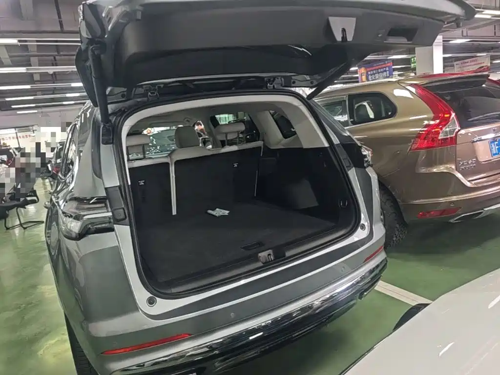 Buick Envision Plus — фото 19