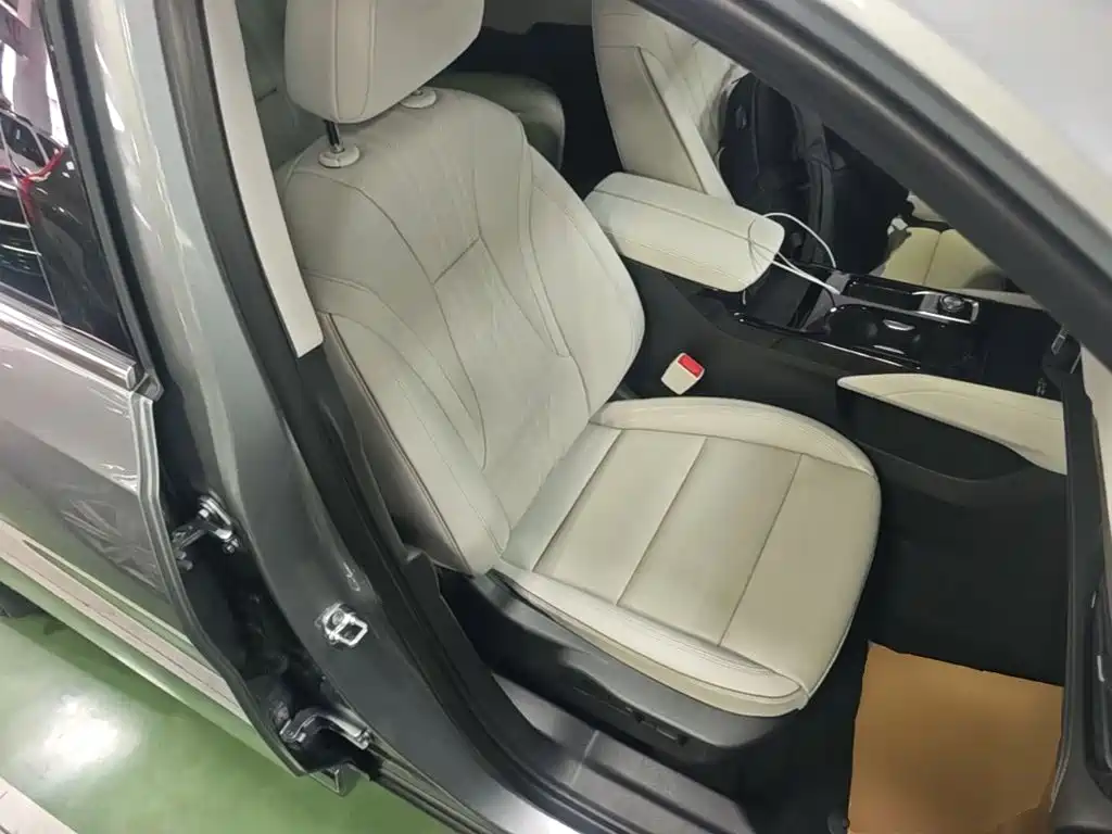 Buick Envision Plus — фото 25