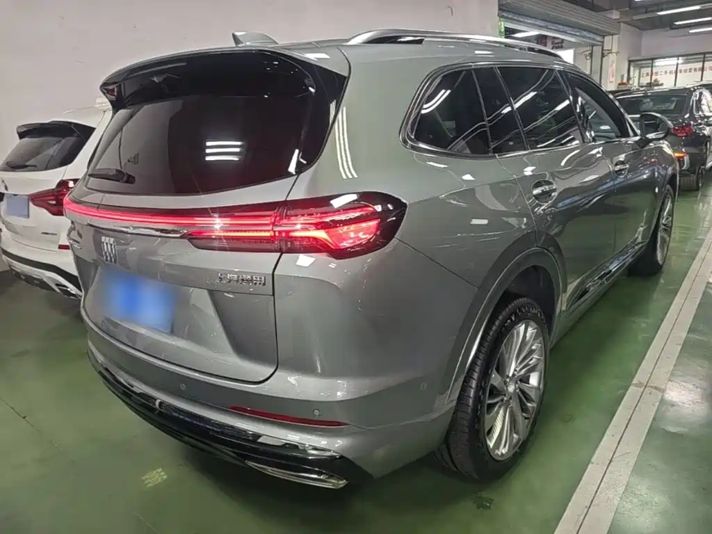 Buick Envision Plus — фото 7