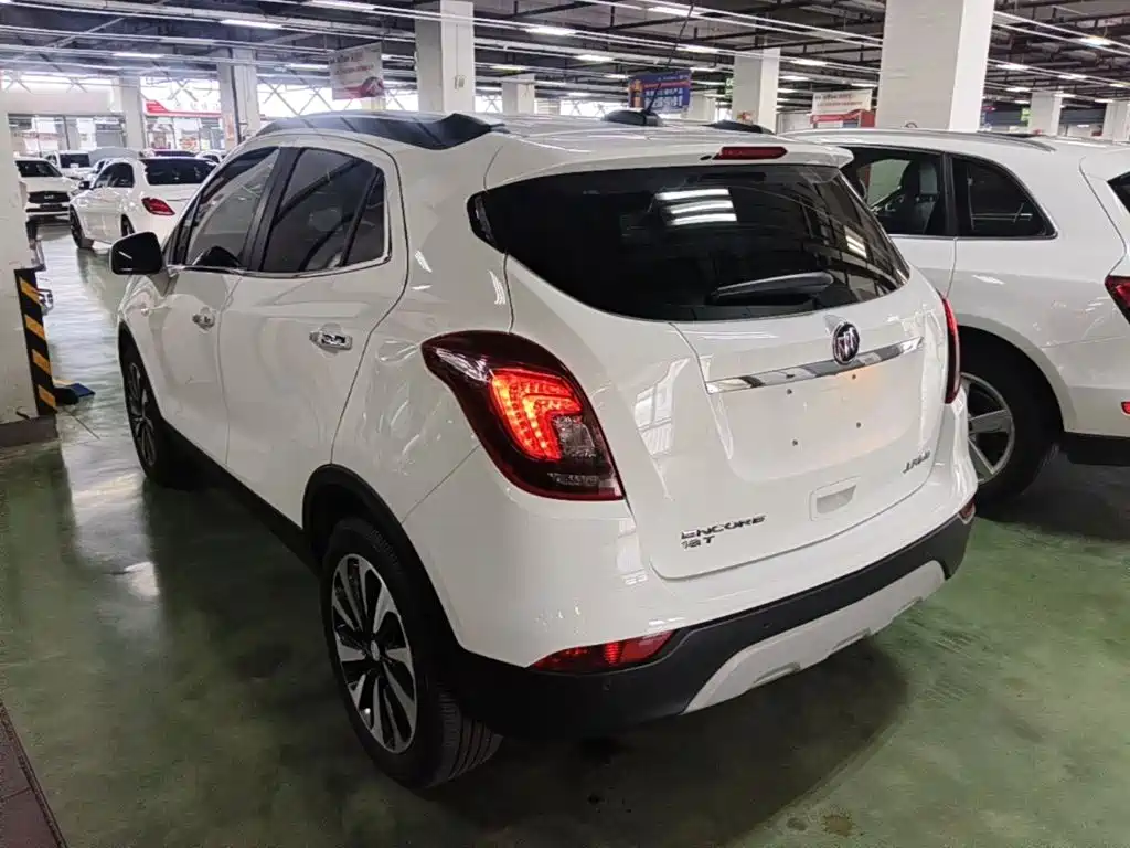 Buick Encore — фото 5