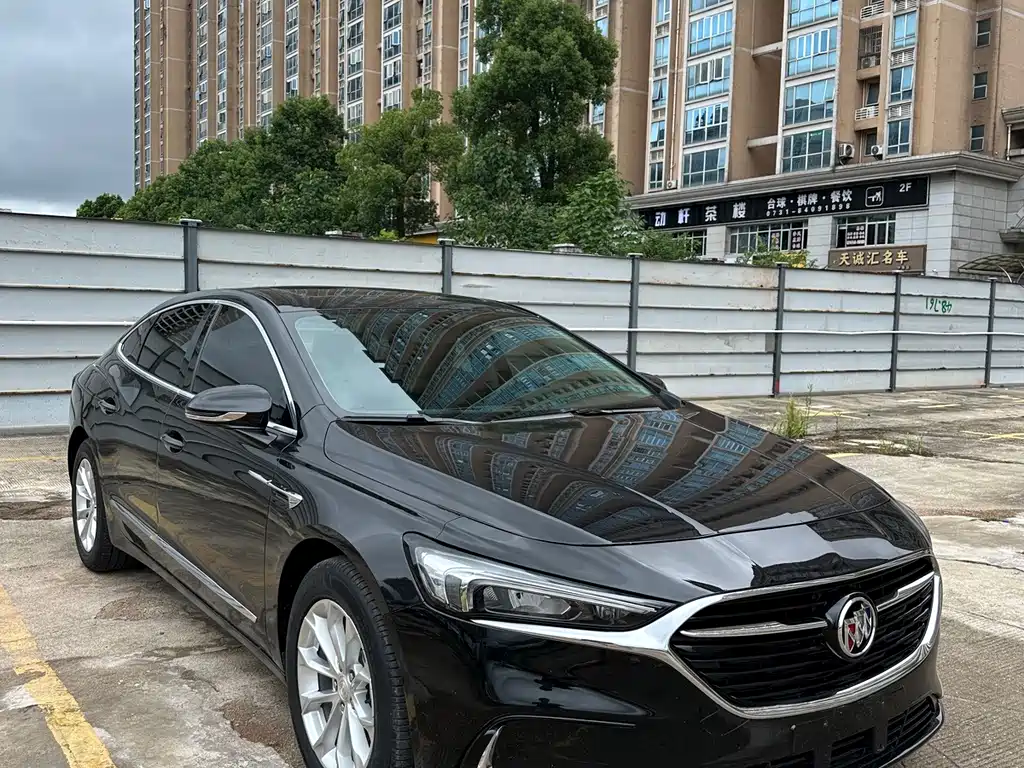 Buick LaCrosse — фото 3