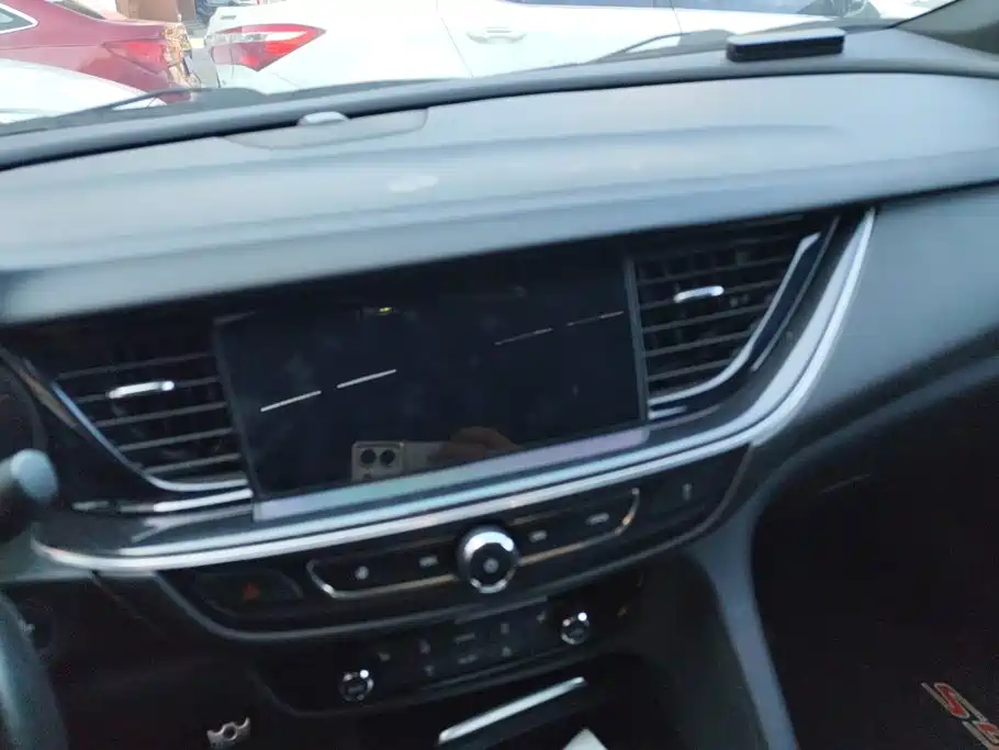 Buick Regal — фото 13