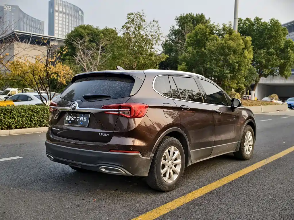 Buick Envision Plus — фото 5