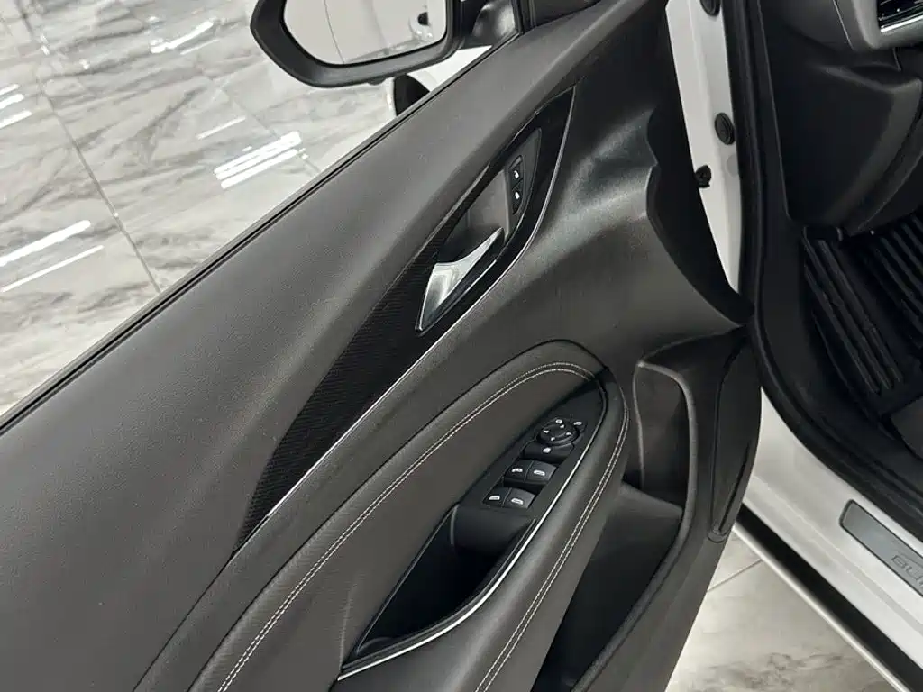 Buick Regal — фото 4