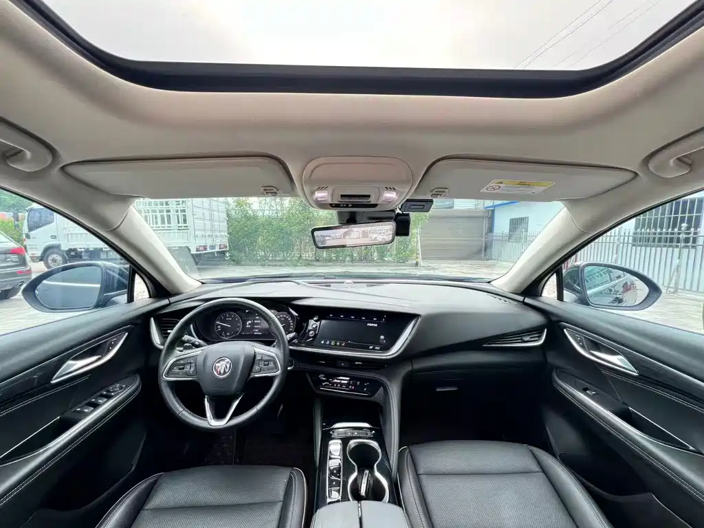 Buick Envision Plus — фото 6