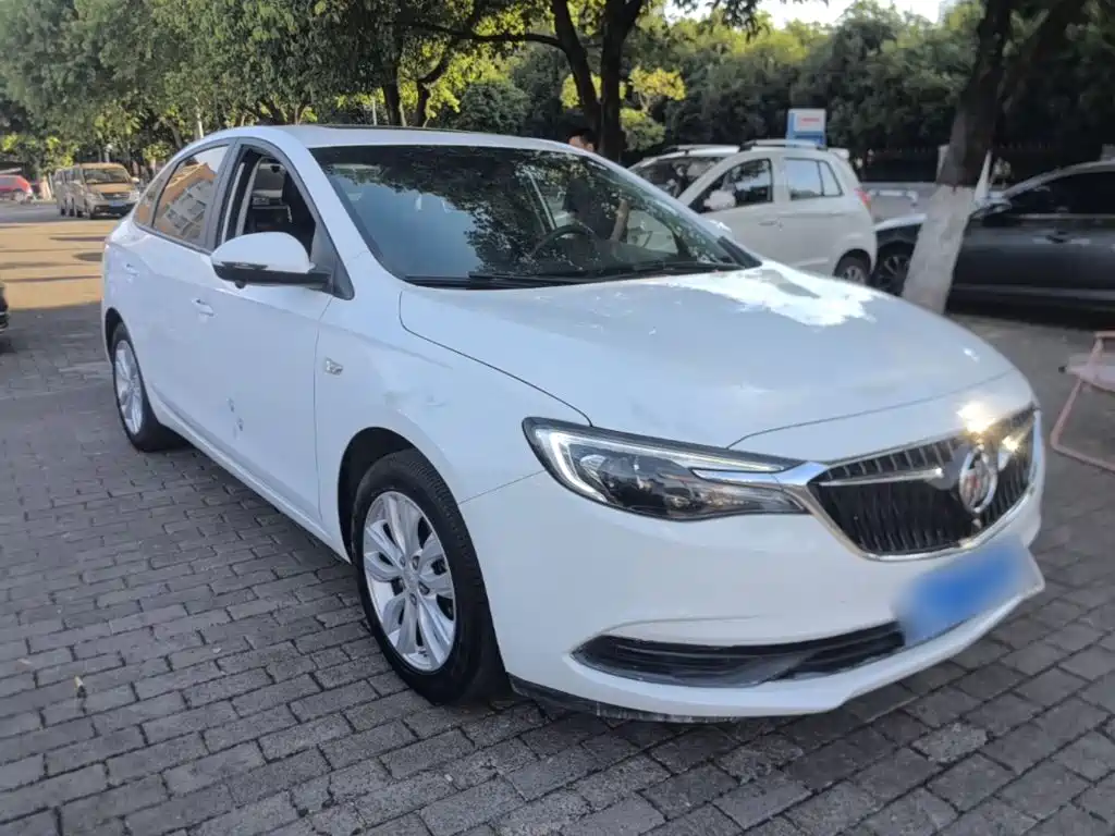 Buick Excelle — фото 4