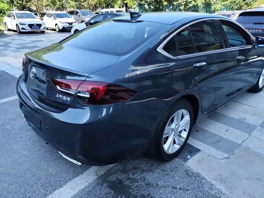 Buick Regal — фото 3