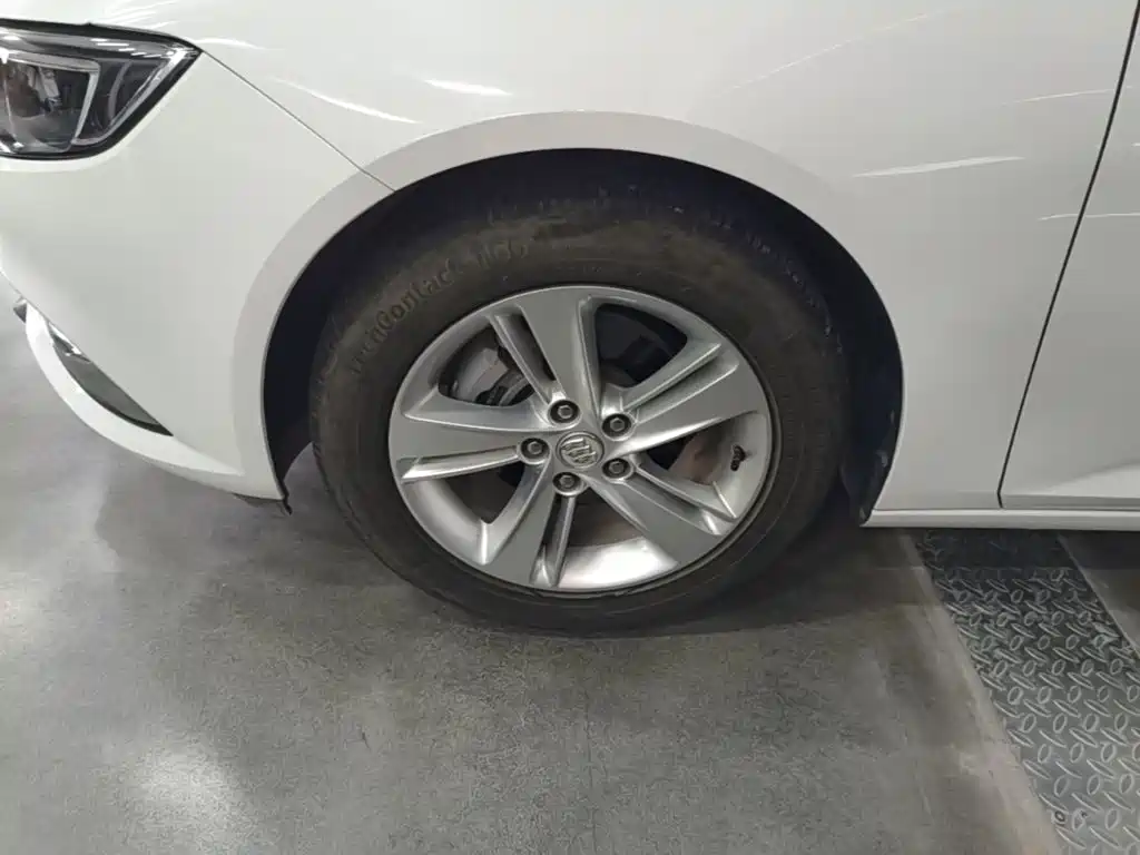 Buick Regal — фото 23