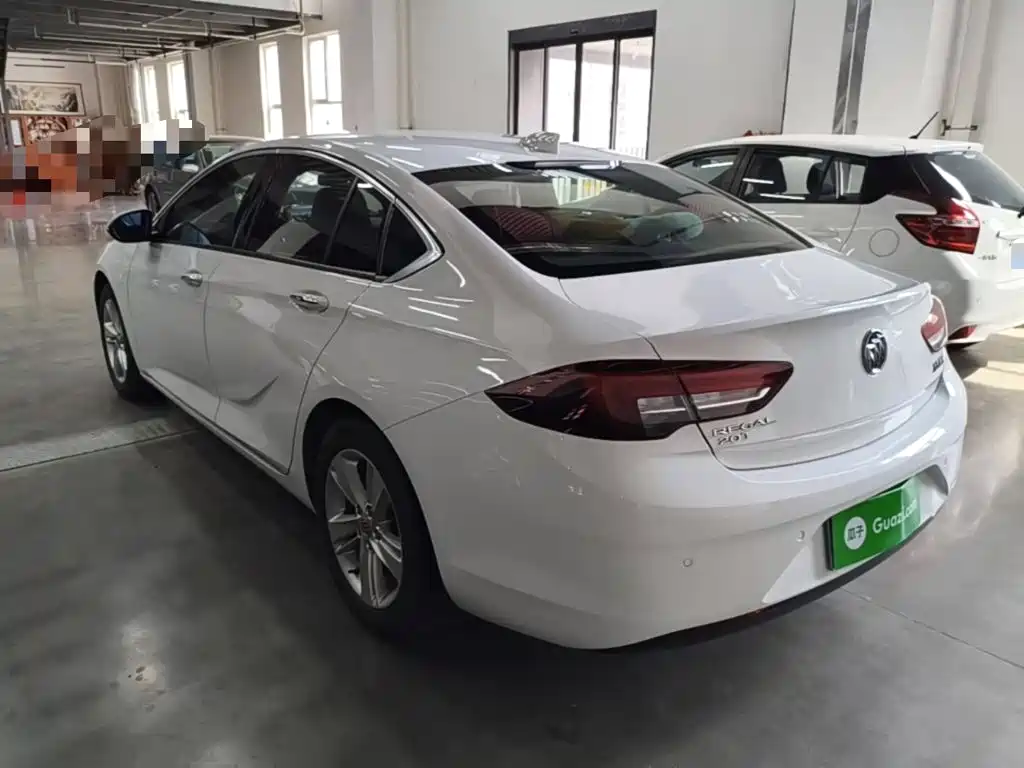 Buick Regal — фото 5