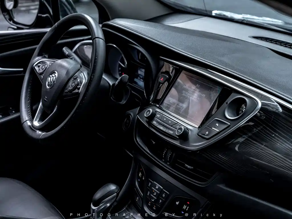 Buick Envision Plus — фото 6