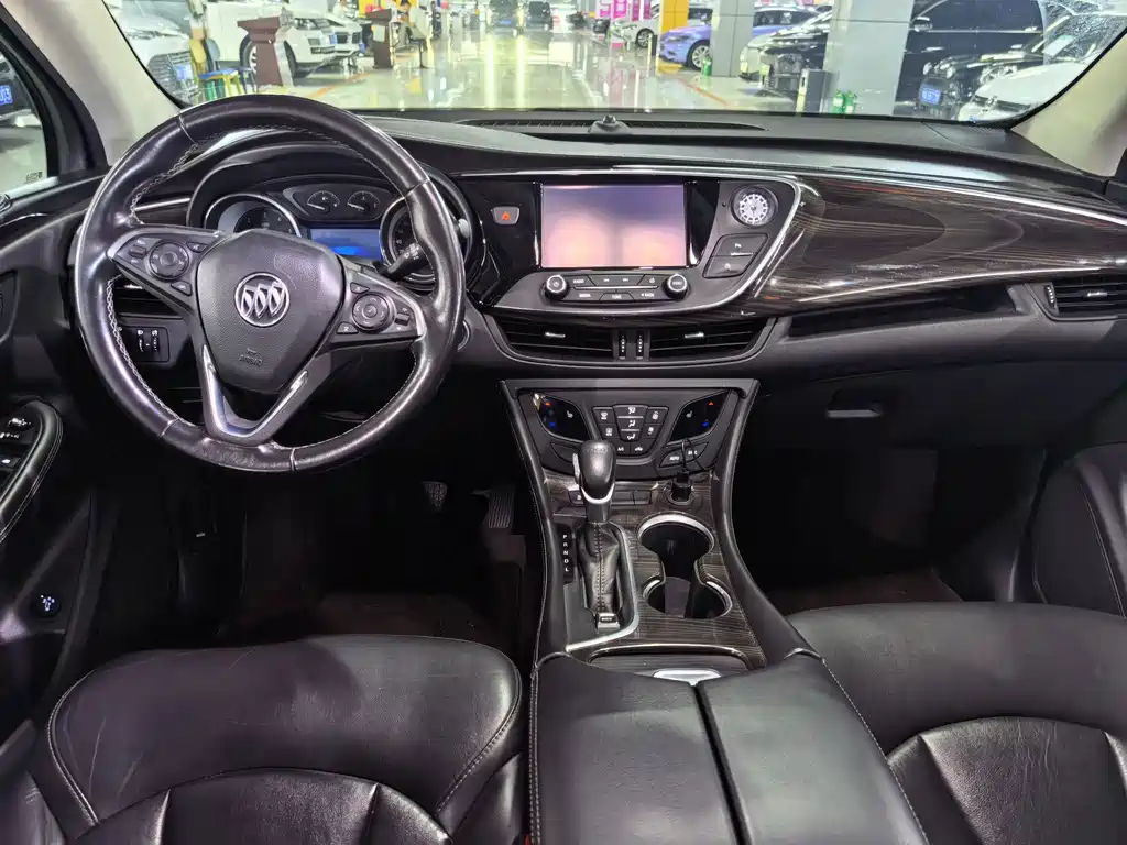 Buick Envision Plus — фото 5