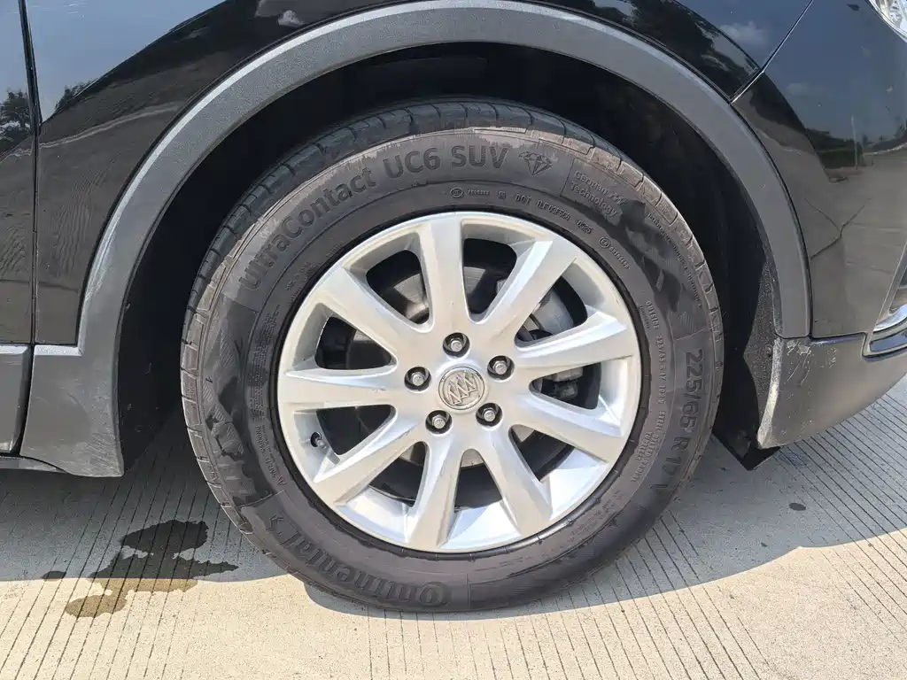 Buick Envision Plus — фото 3