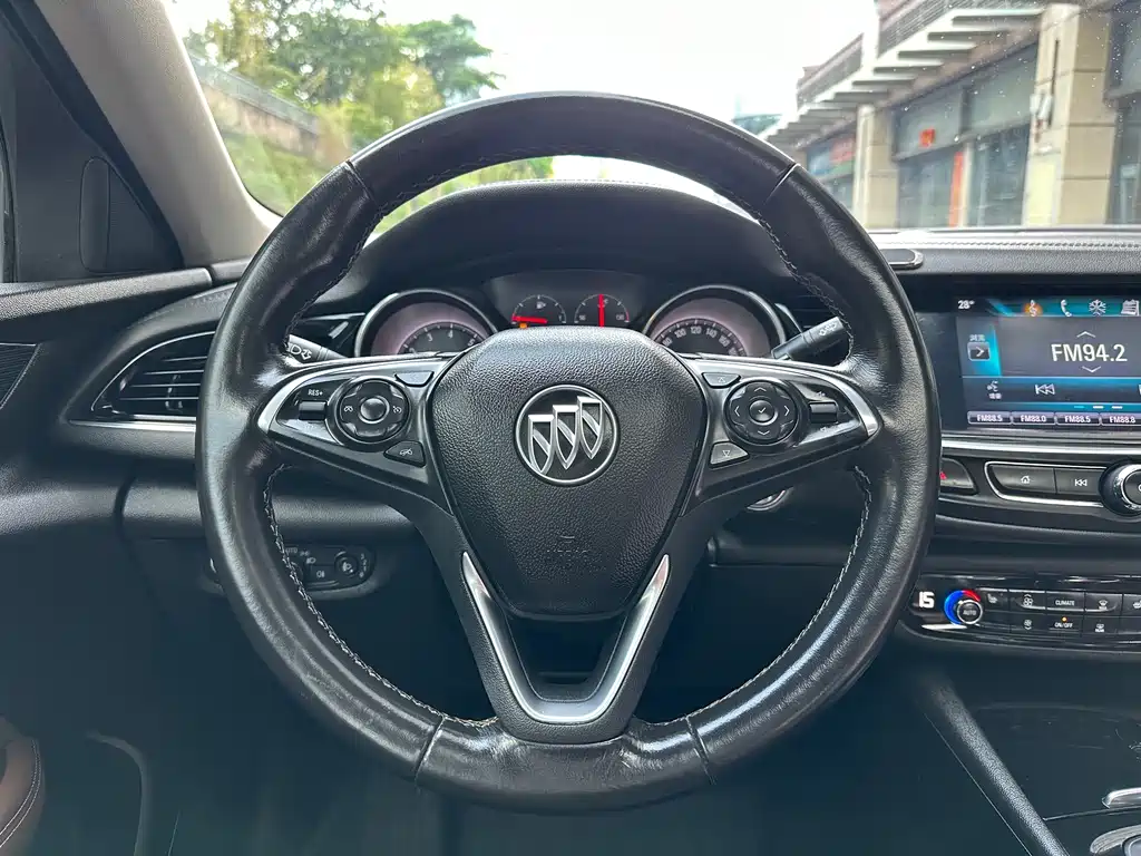 Buick Regal — фото 17