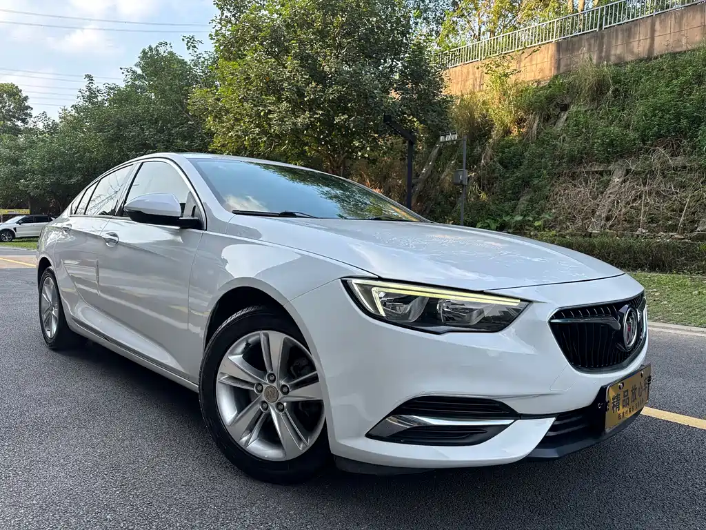 Buick Regal — фото 3