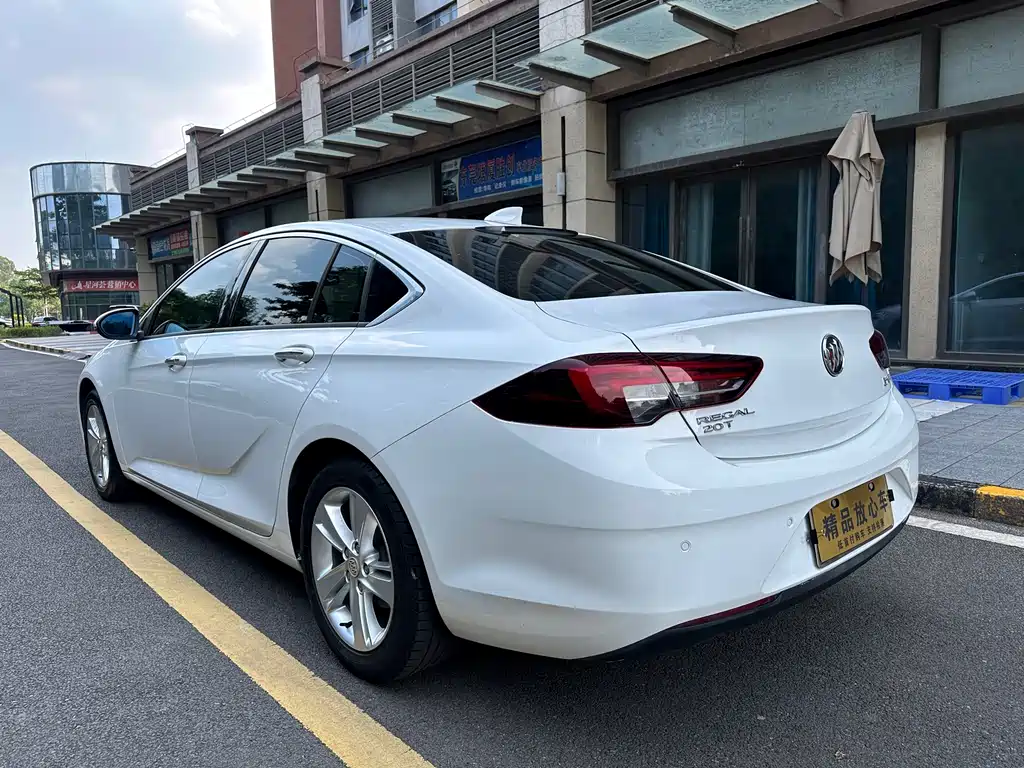 Buick Regal — фото 4