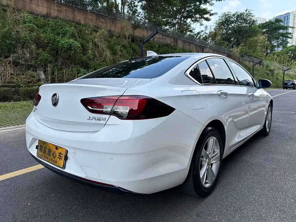 Buick Regal — фото 5