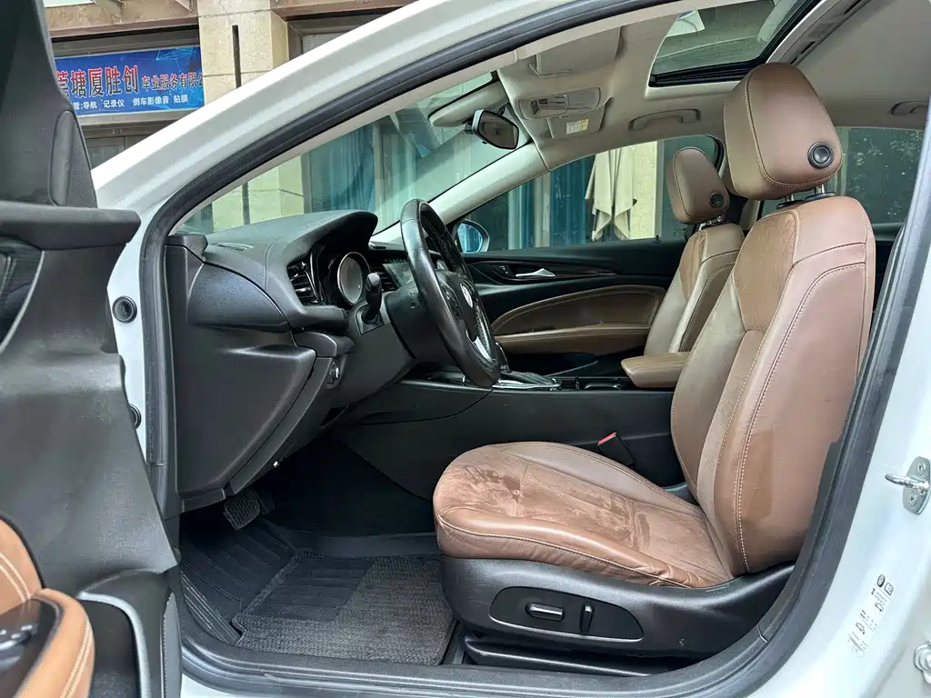 Buick Regal — фото 8