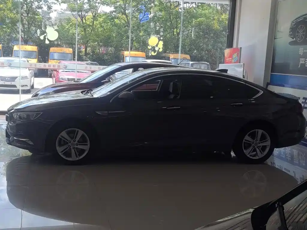 Buick Regal — фото 3