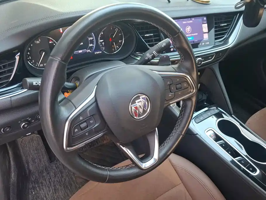 Buick Regal — фото 15