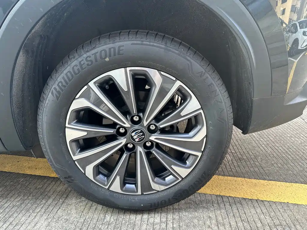 Buick Envision S — фото 11