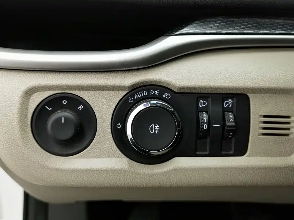 Buick Excelle — фото 21
