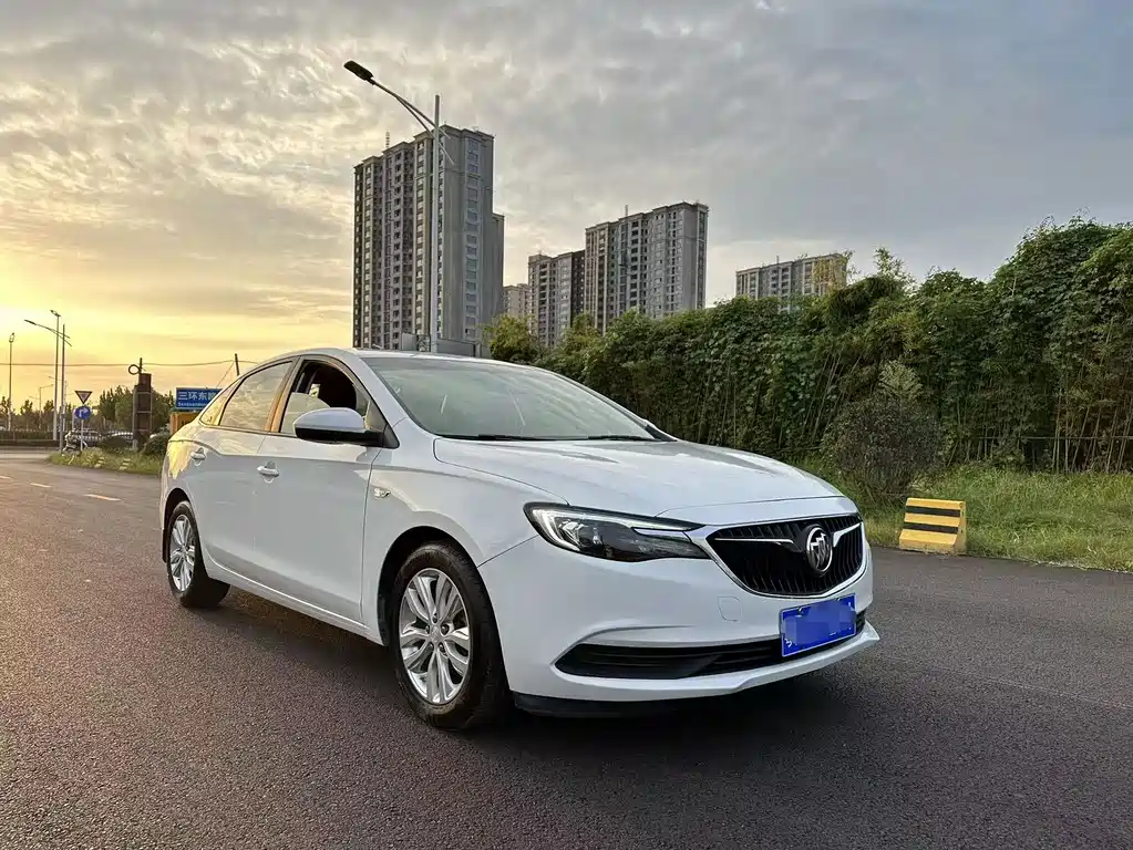 Buick Excelle — фото 3