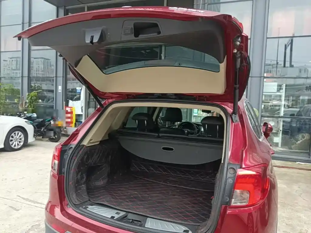 Buick Envision Plus — фото 19