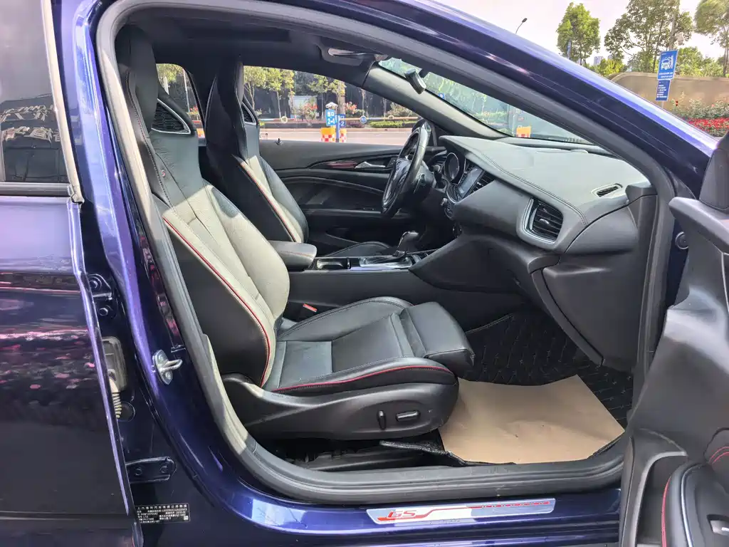 Buick Regal — фото 11