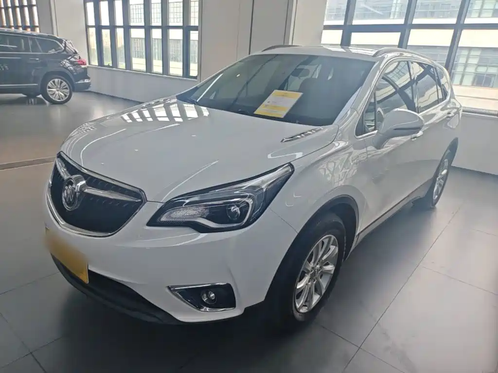 Buick Envision Plus — фото 2