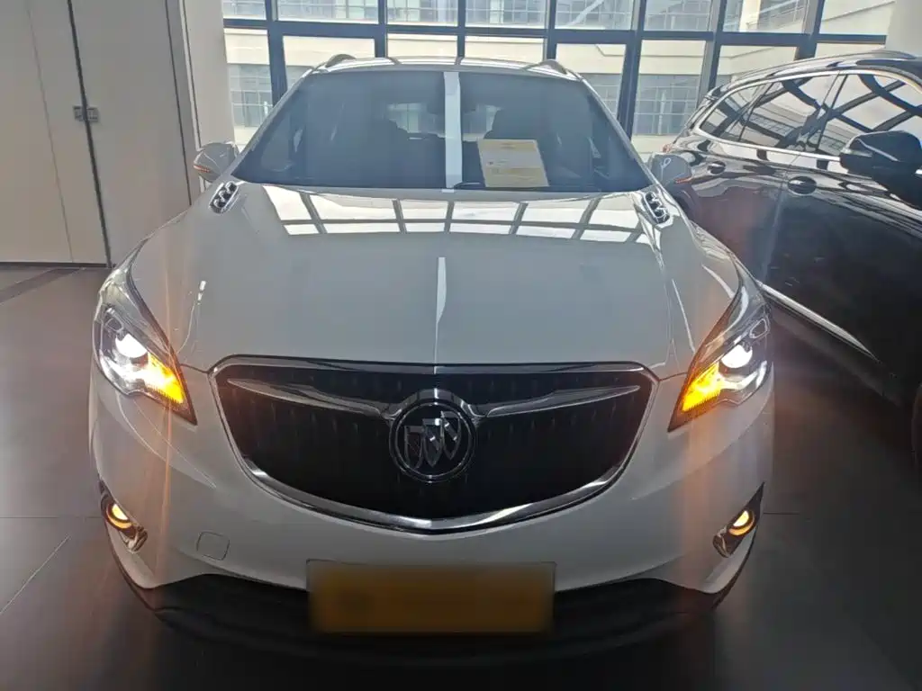 Buick Envision Plus — фото 3