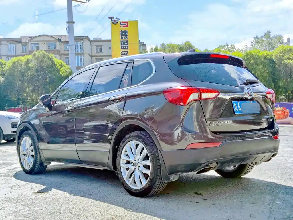 Buick Envision Plus — фото 6
