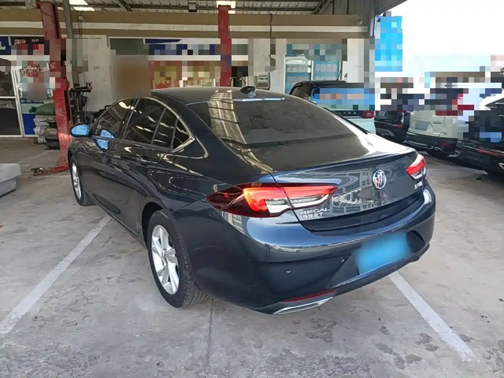 Buick Regal — фото 5