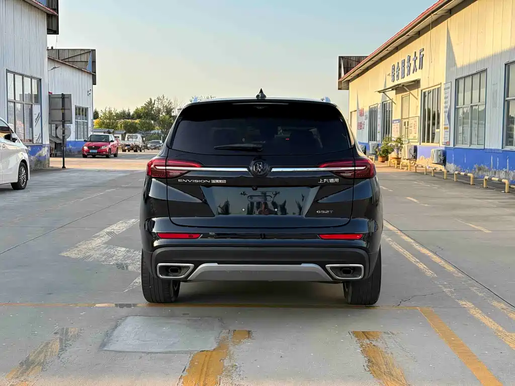 Buick Envision Plus — фото 8