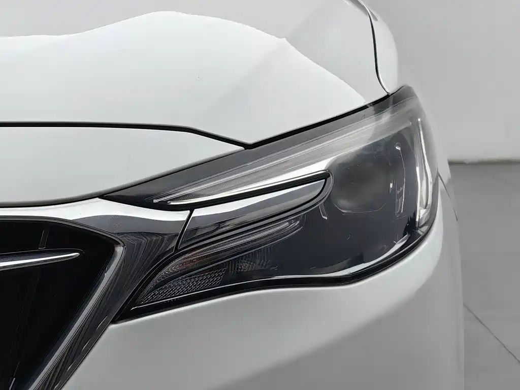 Buick Excelle — фото 7