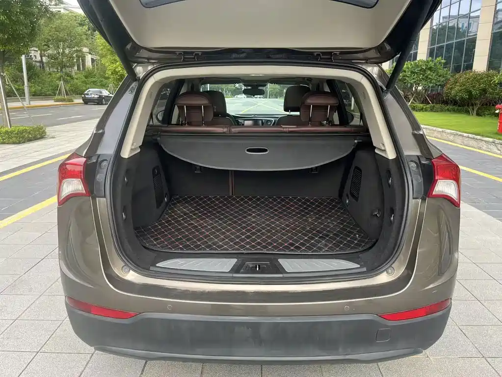 Buick Envision Plus — фото 16