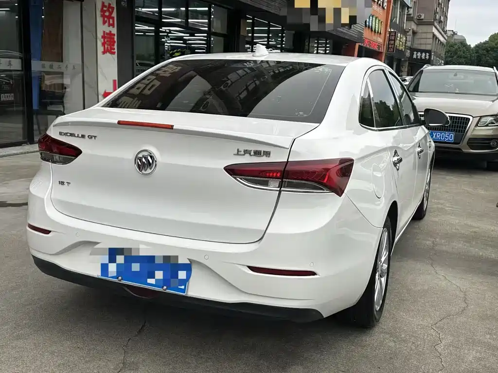 Buick Excelle — фото 6