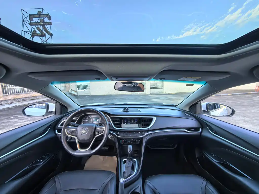 Buick Excelle — фото 9
